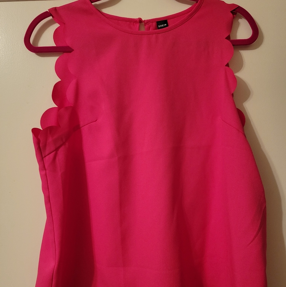 Pink scalloped trim top